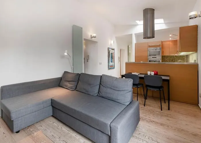 Апартаменты Modern Colosseum Flat Рим